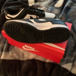Nike Panda Dunk Low Size 8 Men